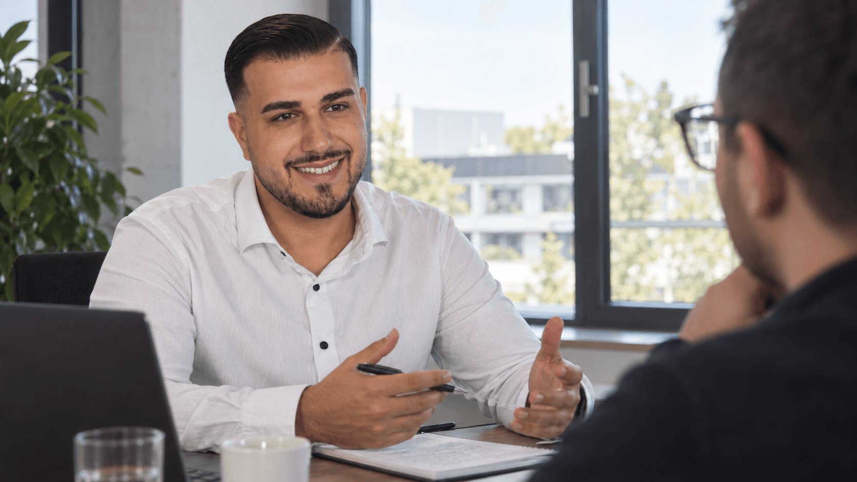 Milad Sattakeh im Gespräch